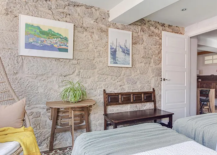 Casa Del Ancla 2º Muros